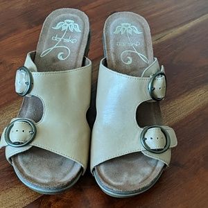 Dansko adorable wedges